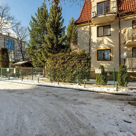Apartment Family With Parking In The Centre By Renters