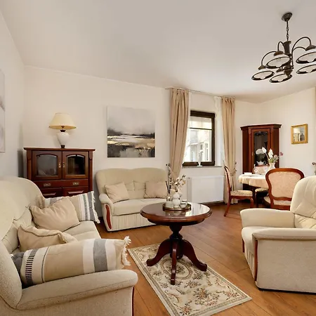 Family With Parking In The Centre By Renters Sopot
