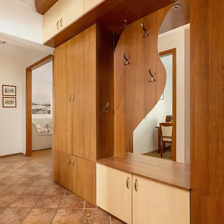 Family With Parking In The Centre By Renters Appartement *